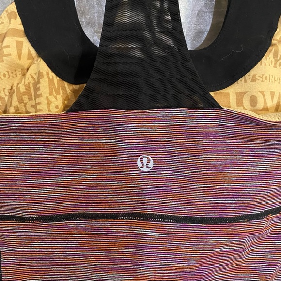 Lululemon Scoop Neck Tank built in bra, no size tag, maybe SZ S, GUC, see notes - Picture 5 of 10